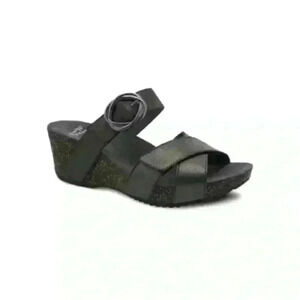 Dansko Susie Platform 2” Wedge Black Adjustable Leather Wedge Women 10 or 41 EU